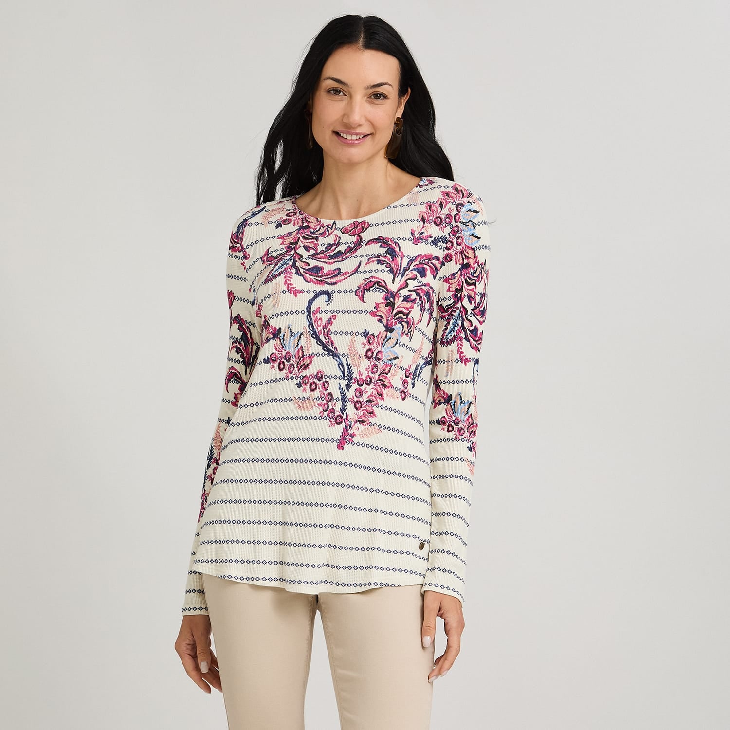 Polera Manga Larga Estampado Localizado Beige